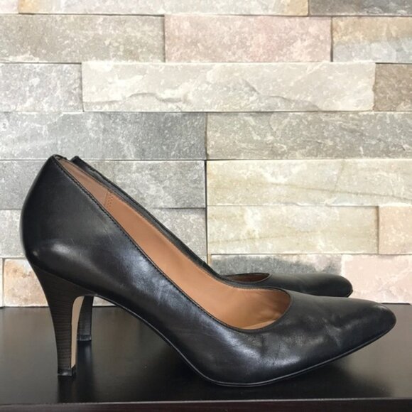 Clarks Women's Heels - Picture 3 of 6
